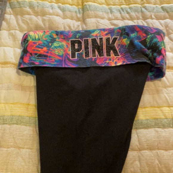 Victoria’s Secret yoga leggings - Picture 3 of 3